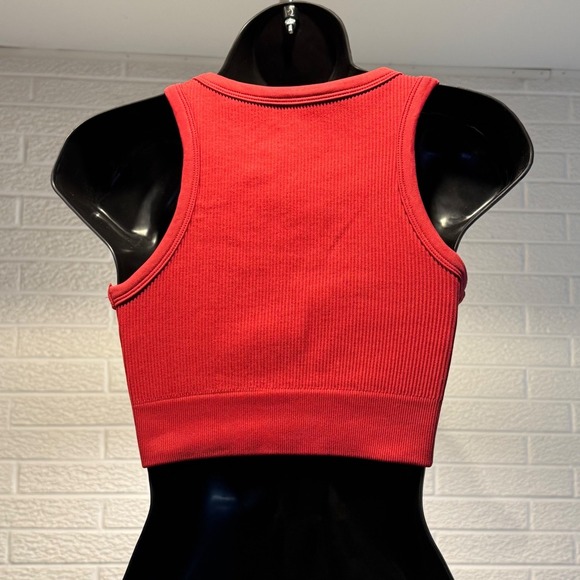 Red Ribbed Cropped Tank Top, Sleeveless, Racerback Style, Casual Activewear - Picture 2 of 2
